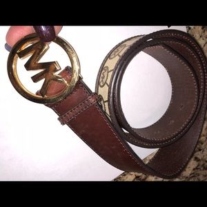 🔥🔥100% authentic Michael Kors belt!
